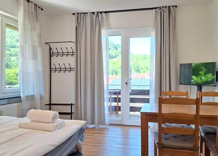 Auszeit Im Haus Frey - Weindorf, 1 Bedroom Bis 3 Personen Апартаменты *