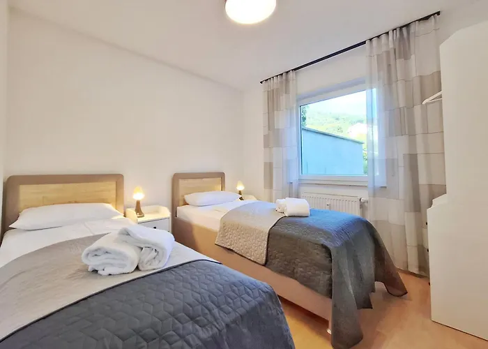 Апартаменты Auszeit Im Haus Frey - Weindorf, 1 Bedroom Bis 3 Personen Лайнсвайлер