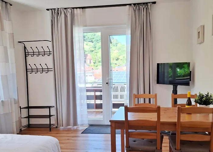 Auszeit Im Haus Frey - Weindorf, 1 Bedroom Bis 3 Personen Лайнсвайлер